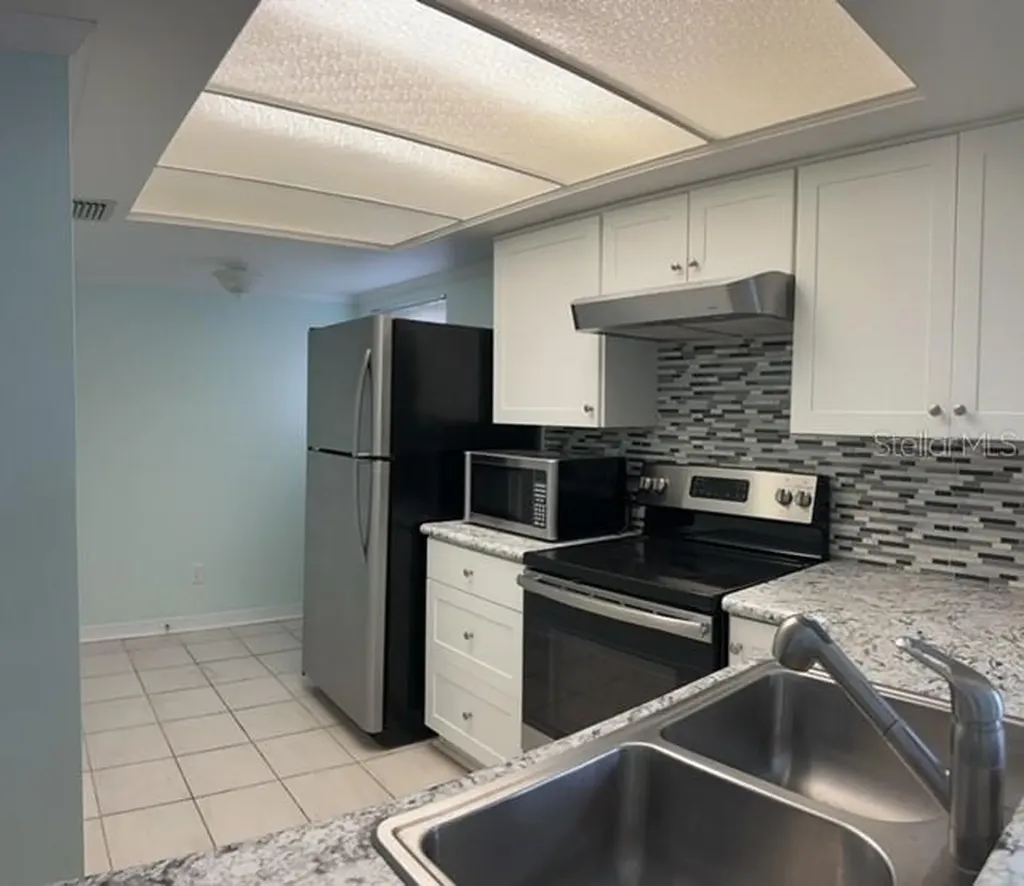 2737 Enterprise Road E Clearwater FL 33761