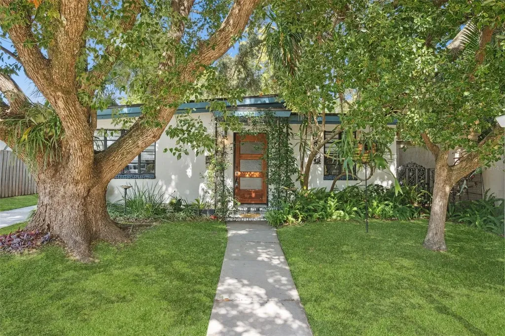 1109 W Princeton Street Orlando FL 32804
