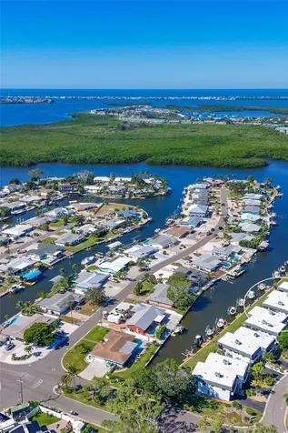10313 Waterbird Way Bradenton FL 34209