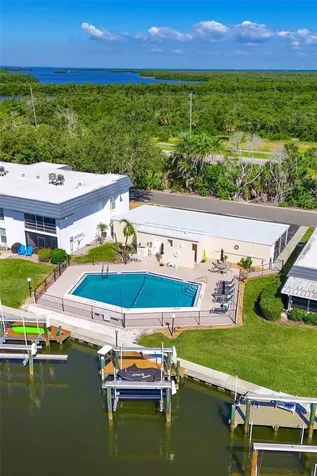 10313 Waterbird Way Bradenton FL 34209