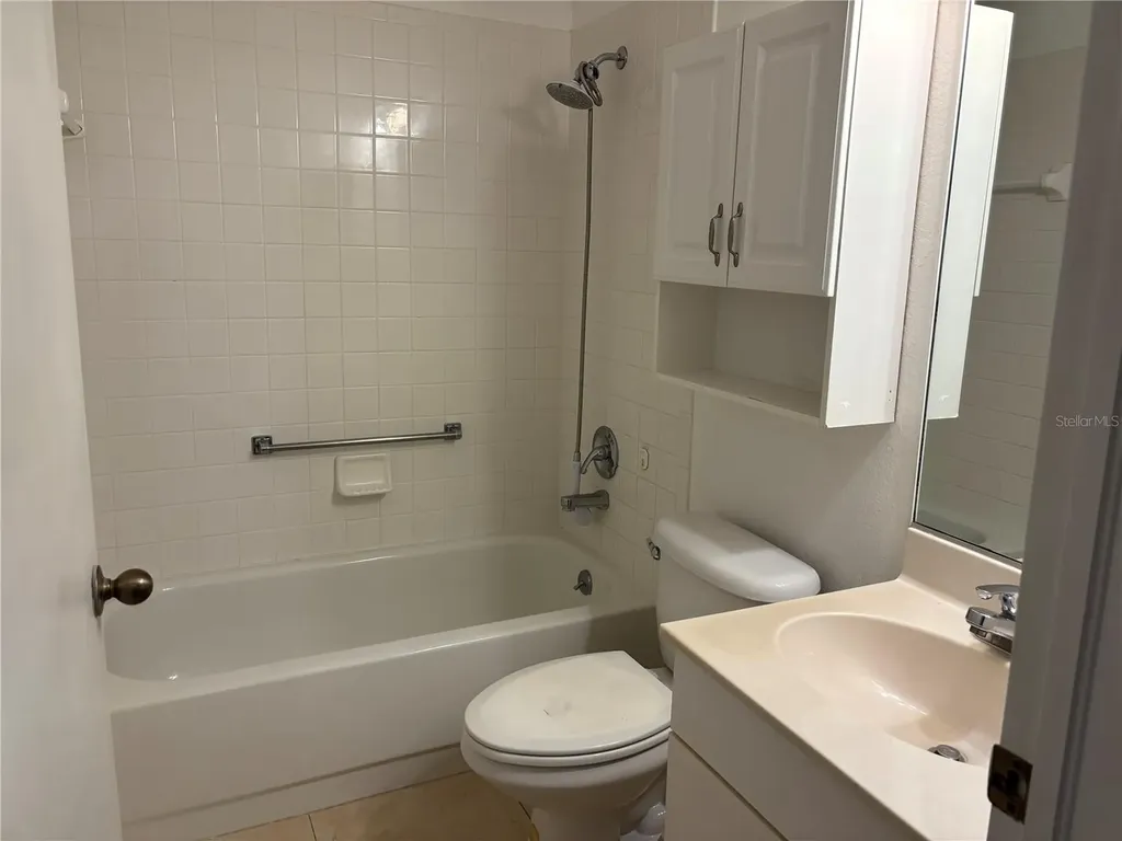 1001 Otter Mill Way Sun City Center FL 33573