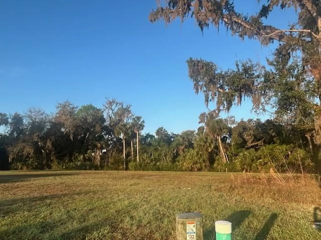 192 Rosa Bella View Debary FL 32713