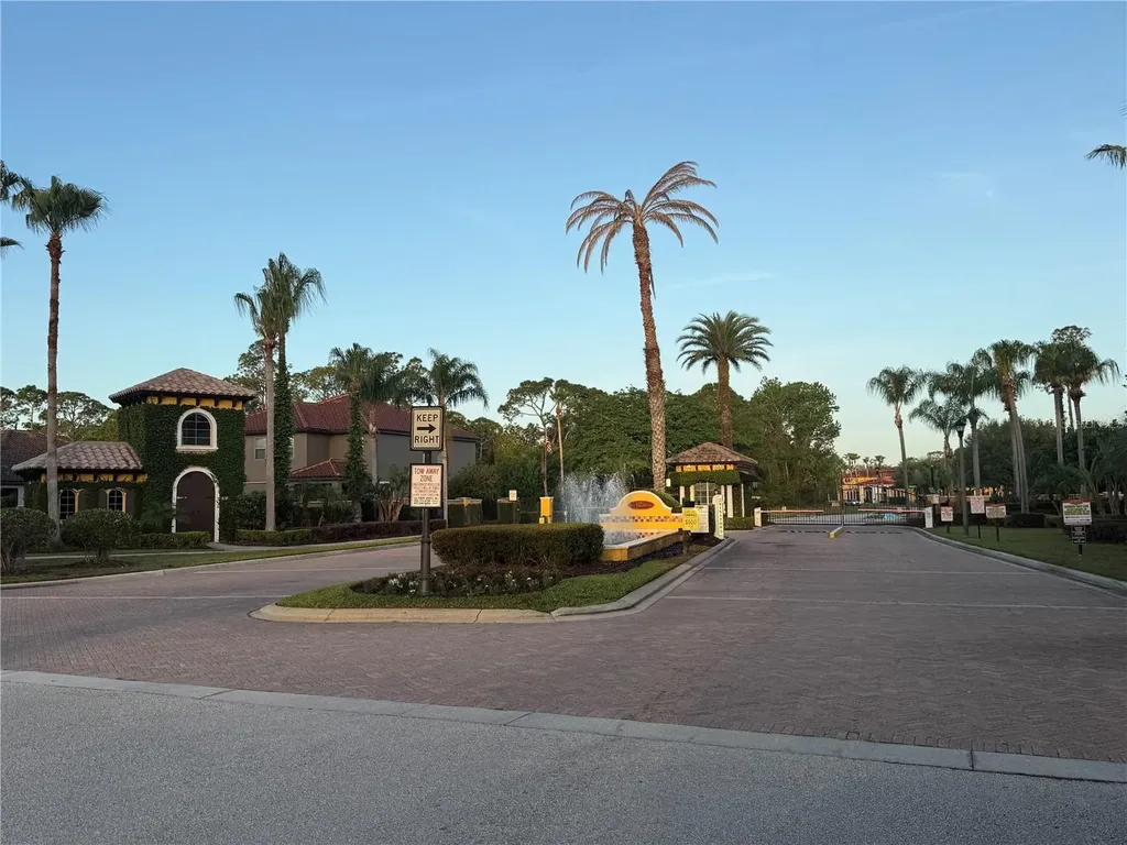 192 Rosa Bella View Debary FL 32713