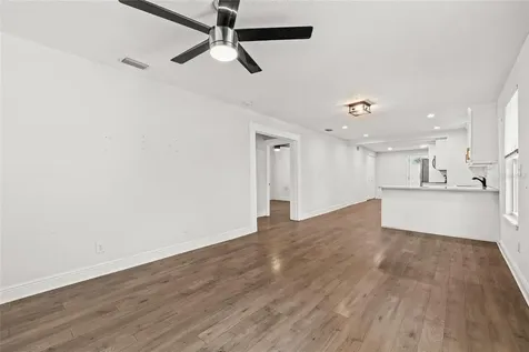 210 E Cluster Avenue Tampa FL 33604