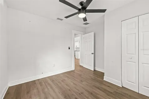 210 E Cluster Avenue Tampa FL 33604