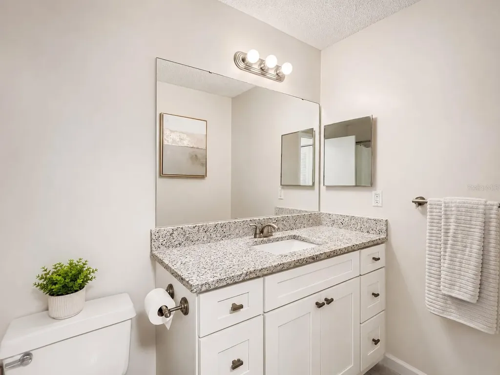2548 Grassy Point Drive Lake Mary FL 32746