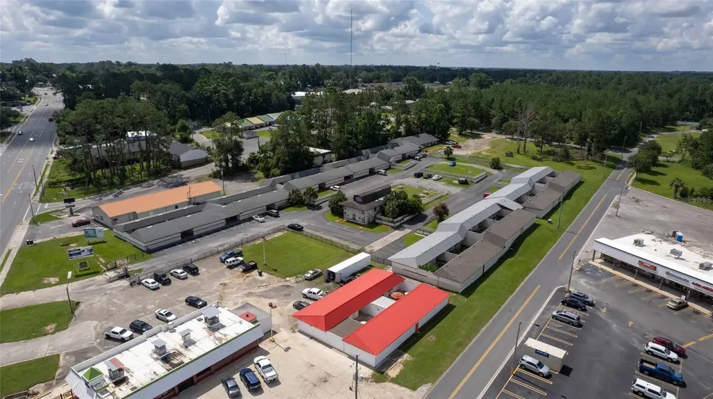 649 W Base Street Madison FL 32340