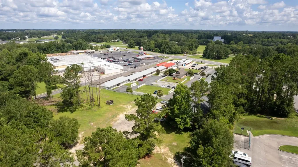 649 W Base Street Madison FL 32340