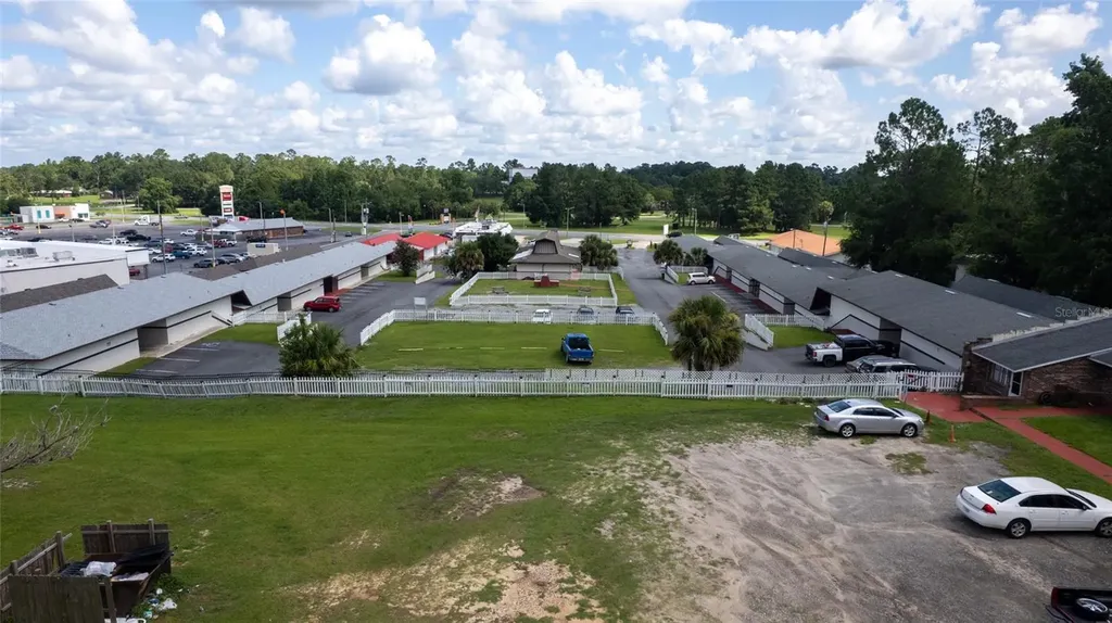 649 W Base Street Madison FL 32340