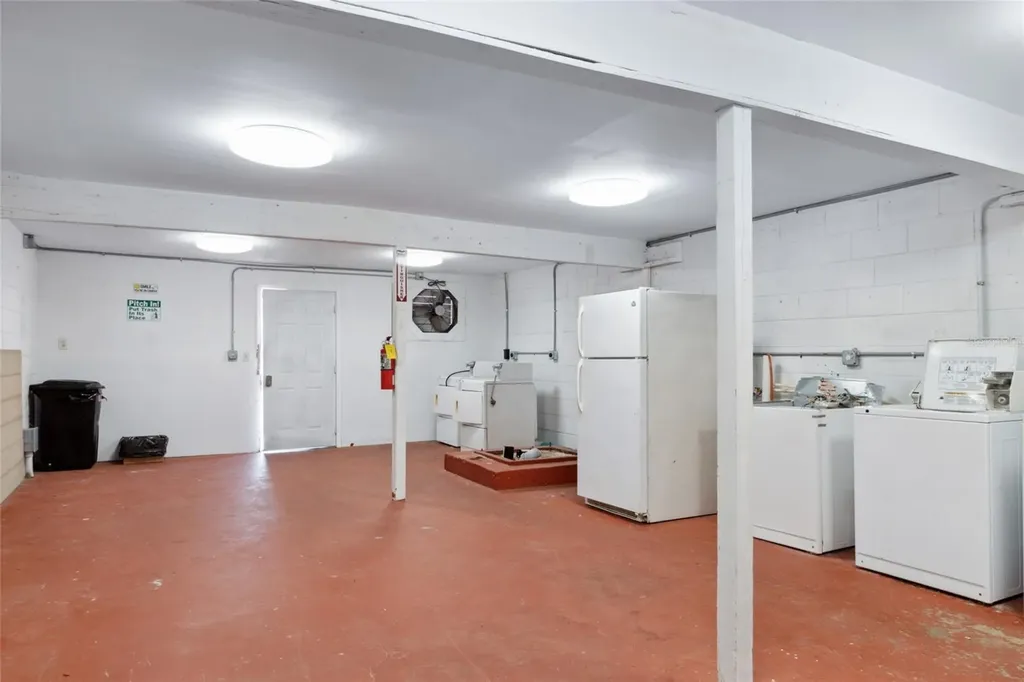 649 W Base Street Madison FL 32340