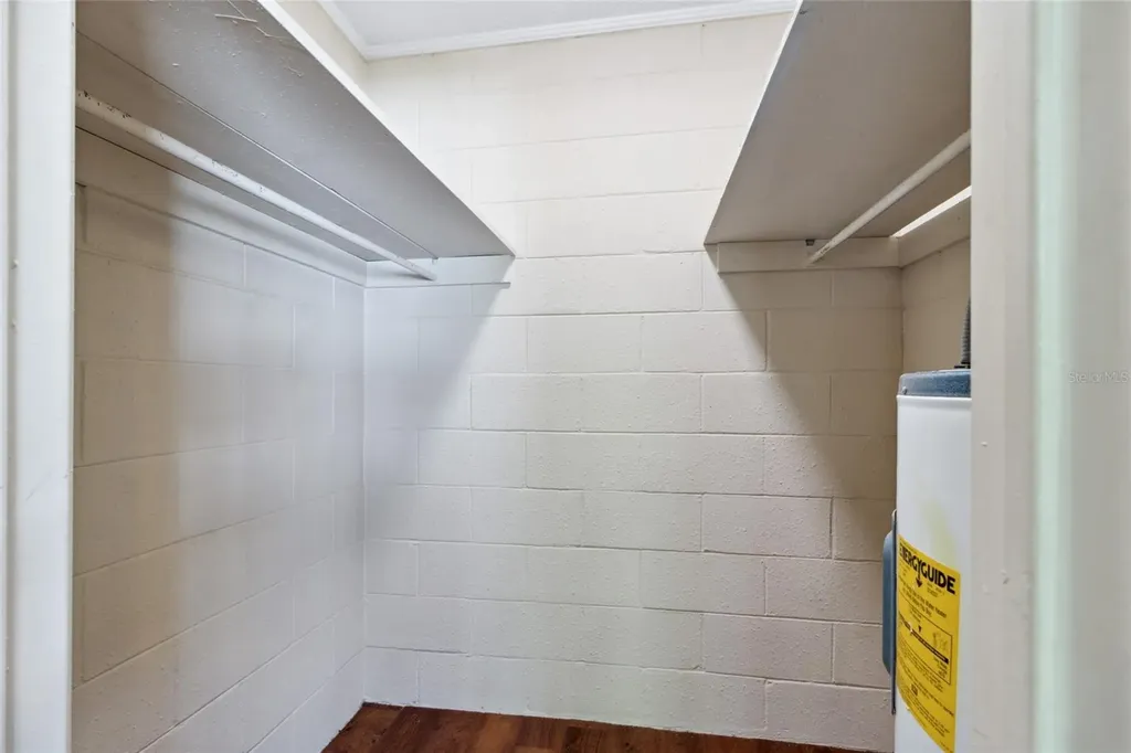 649 W Base Street Madison FL 32340