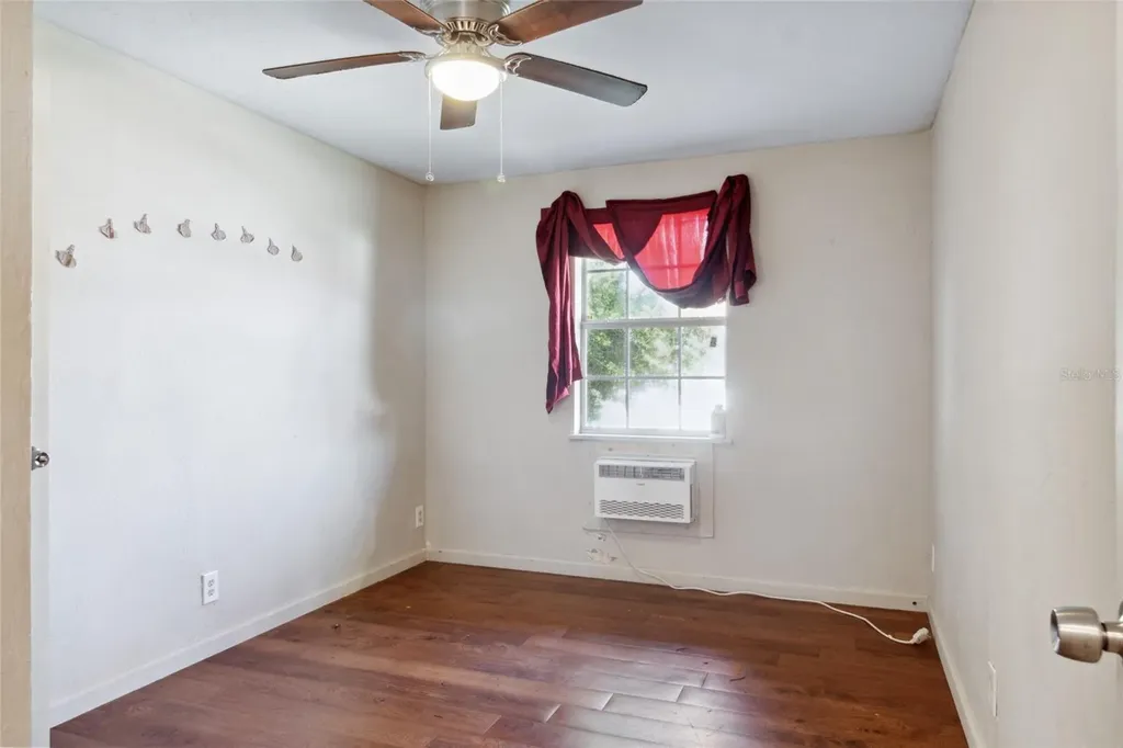 649 W Base Street Madison FL 32340