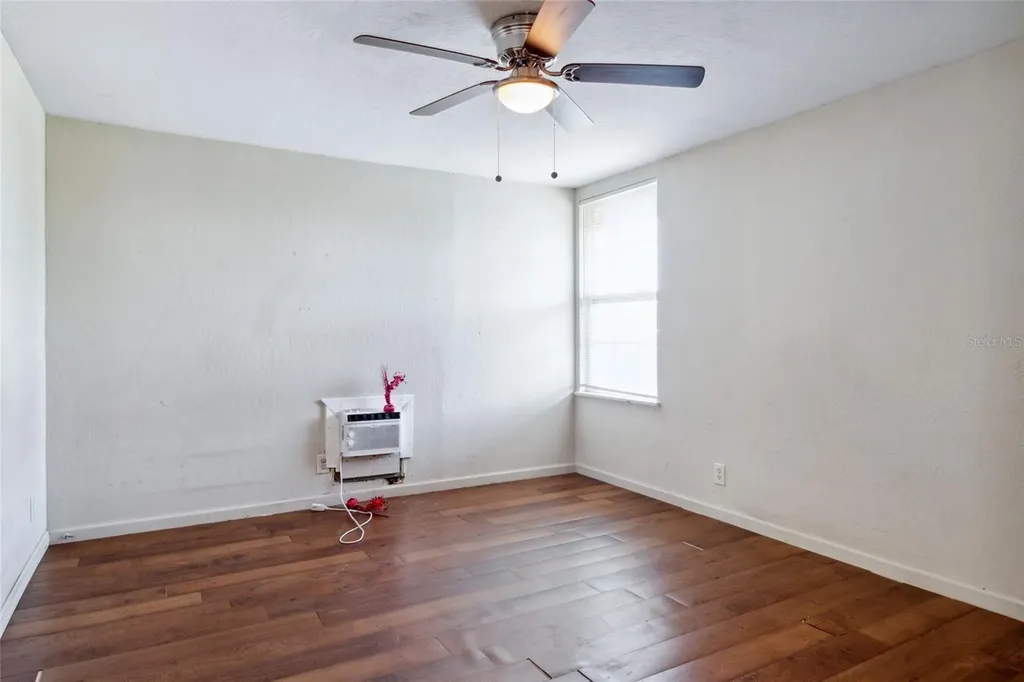 649 W Base Street Madison FL 32340