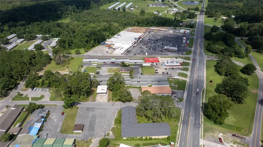 649 W Base Street Madison FL 32340