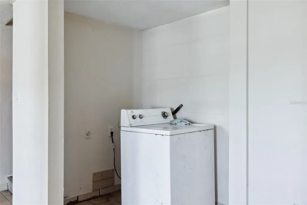 649 W Base Street Madison FL 32340