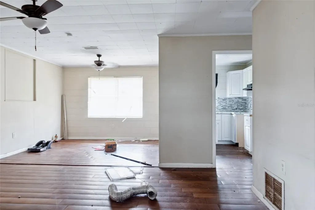 649 W Base Street Madison FL 32340