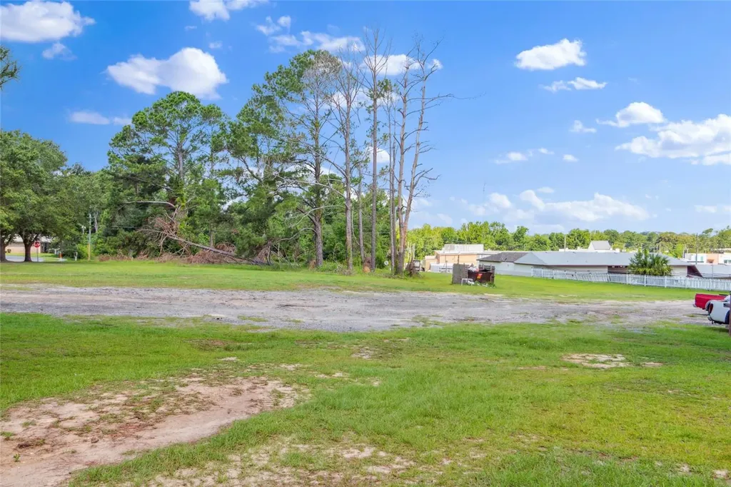 649 W Base Street Madison FL 32340