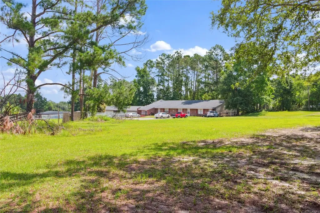 649 W Base Street Madison FL 32340