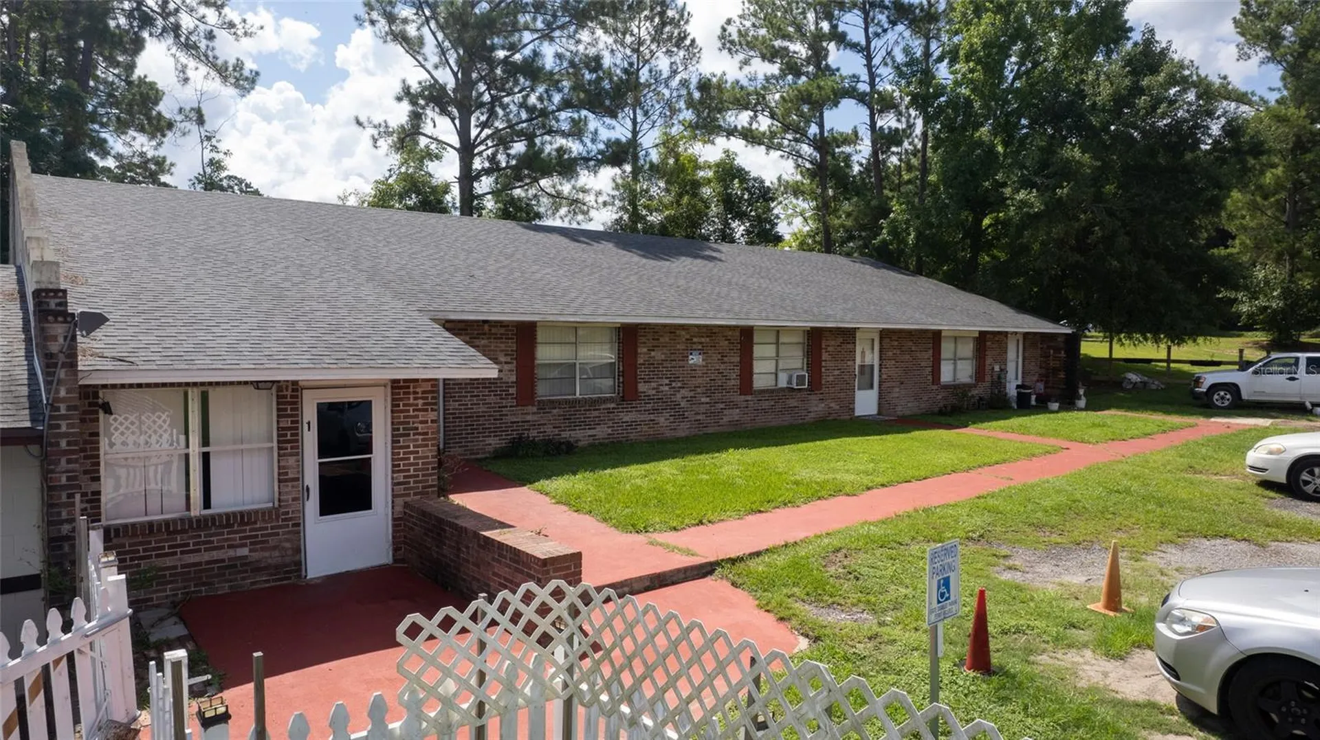 649 W Base Street Madison FL 32340