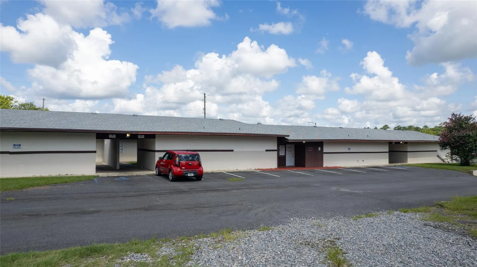 649 W Base Street Madison FL 32340