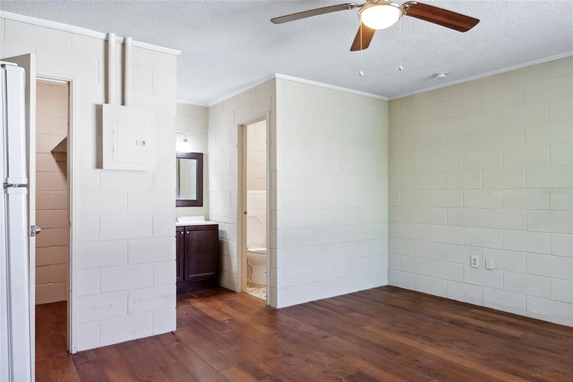 649 W Base Street Madison FL 32340