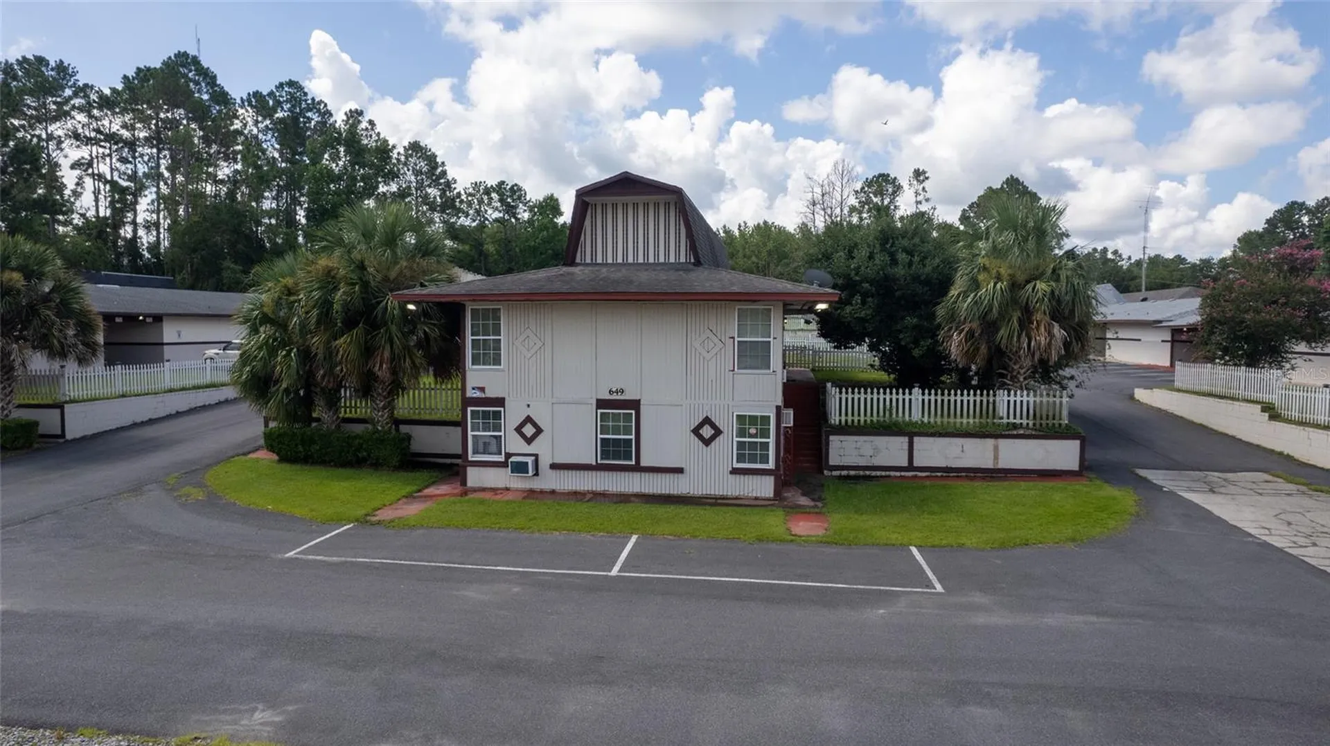 649 W Base Street Madison FL 32340