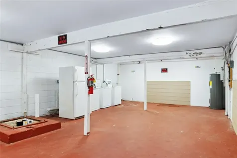 649 W Base Street Madison FL 32340