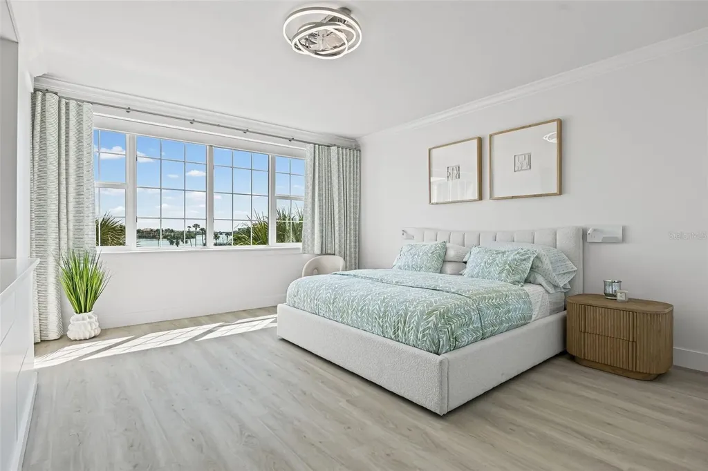 1260 Dolphin Bay Way Sarasota FL 34242