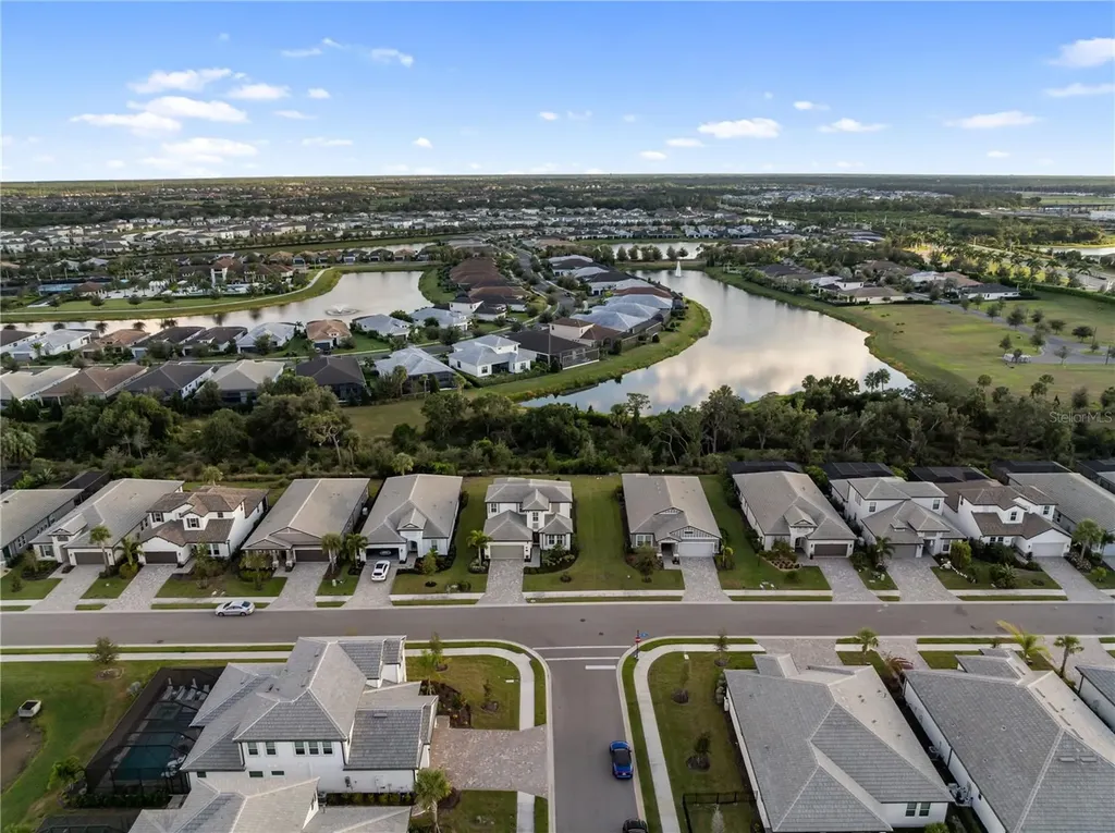 16804 Savory Mist Circle Bradenton FL 34211
