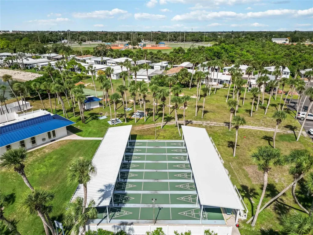 104 Via Veneto Venice FL 34285