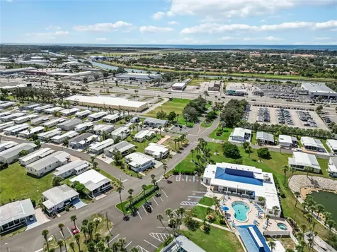 104 Via Veneto Venice FL 34285