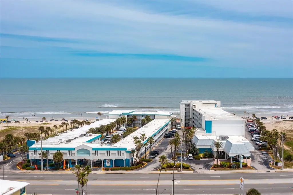935 S Atlantic Avenue Daytona Beach FL 32118