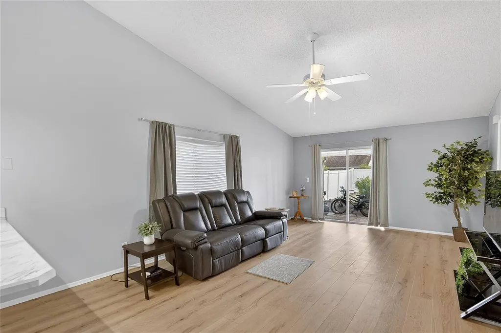 11005 Kenbrook Drive Riverview FL 33578