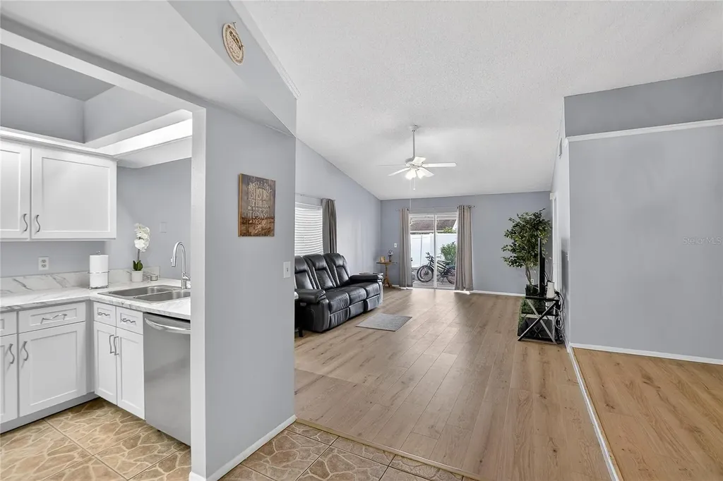 11005 Kenbrook Drive Riverview FL 33578