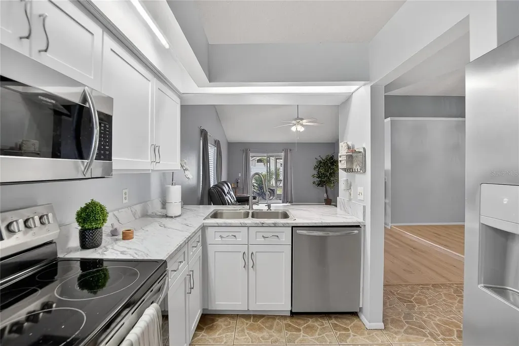 11005 Kenbrook Drive Riverview FL 33578