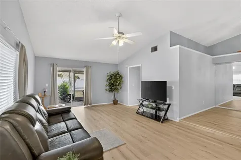 11005 Kenbrook Drive Riverview FL 33578