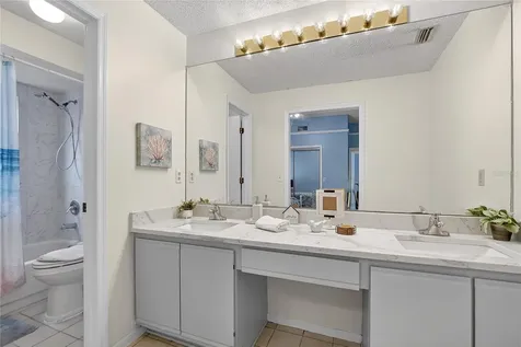 11005 Kenbrook Drive Riverview FL 33578