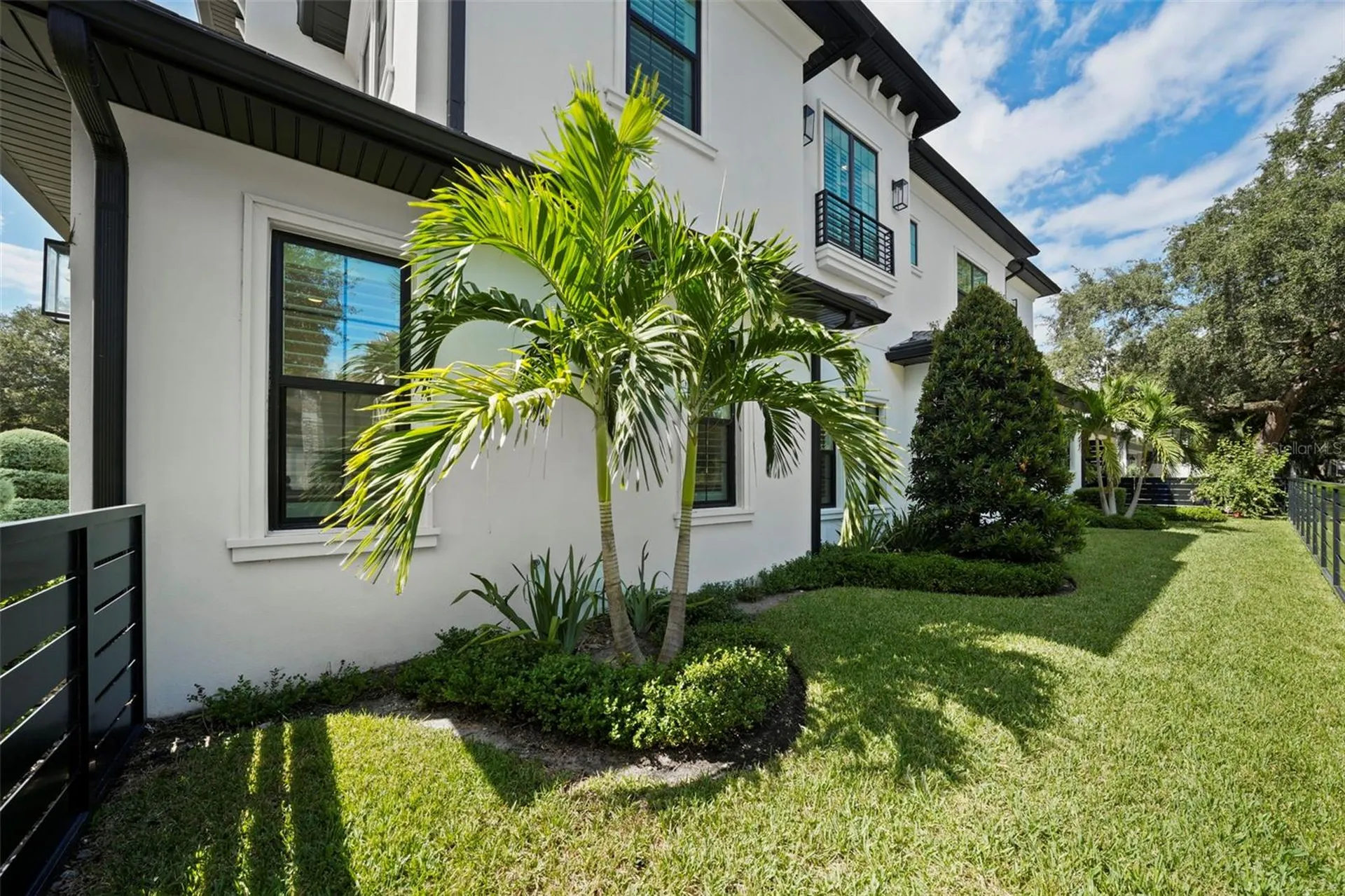 3301 W Lawn Avenue Tampa FL 33611