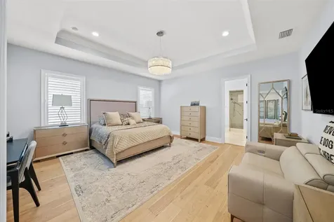 3301 W Lawn Avenue Tampa FL 33611