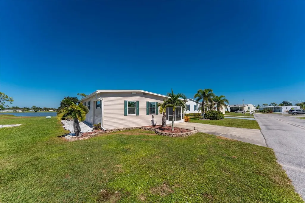 7548 Ratan Circle Port Charlotte FL 33981
