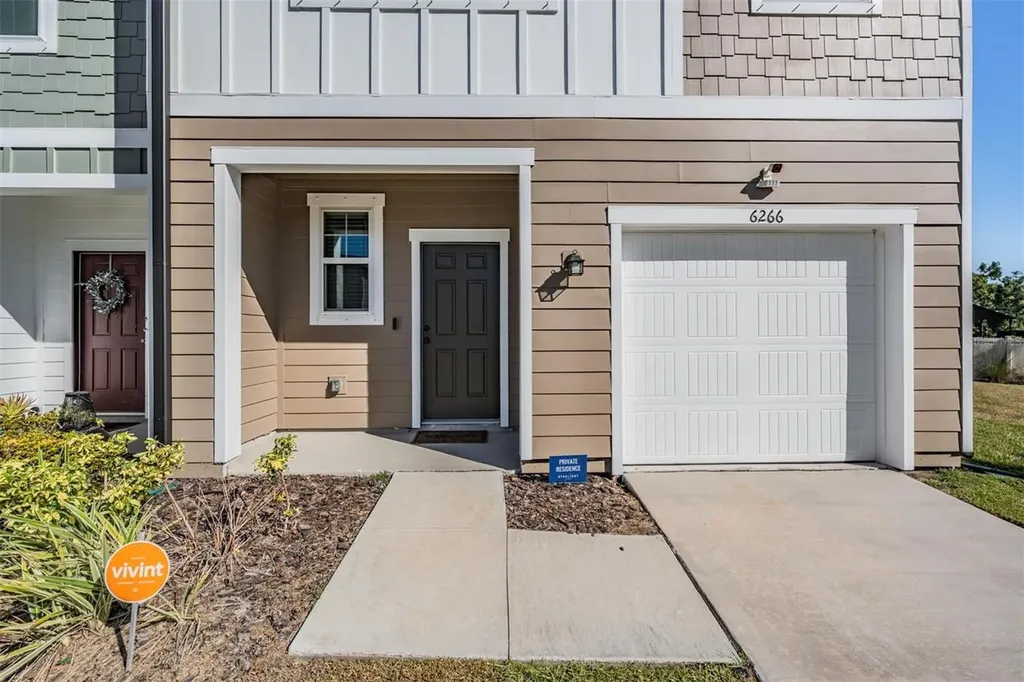 6266 Bucket Court Gibsonton FL 33534