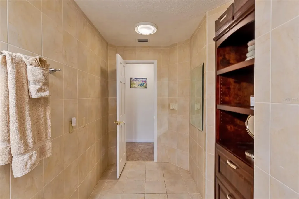 411 Belle Isle Avenue Belleair Beach FL 33786