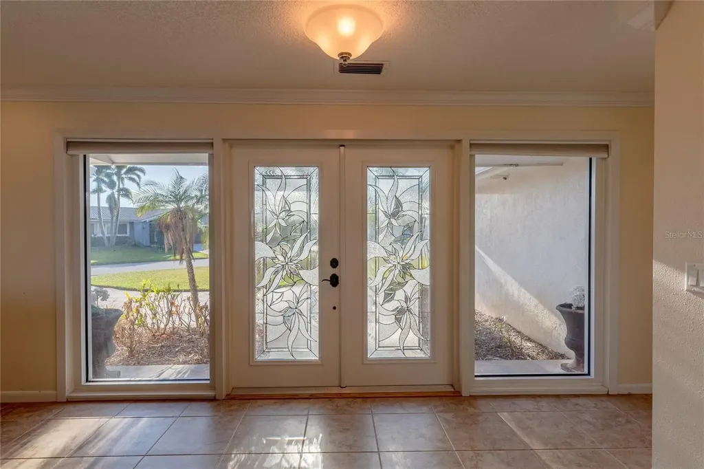 411 Belle Isle Avenue Belleair Beach FL 33786