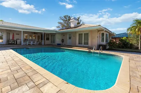 411 Belle Isle Avenue Belleair Beach FL 33786