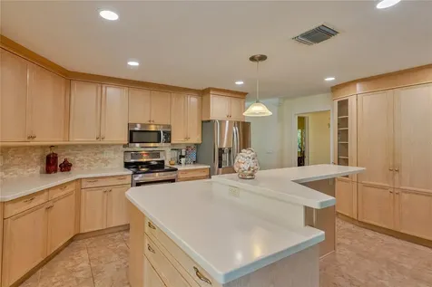 411 Belle Isle Avenue Belleair Beach FL 33786