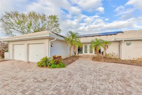 411 Belle Isle Avenue Belleair Beach FL 33786