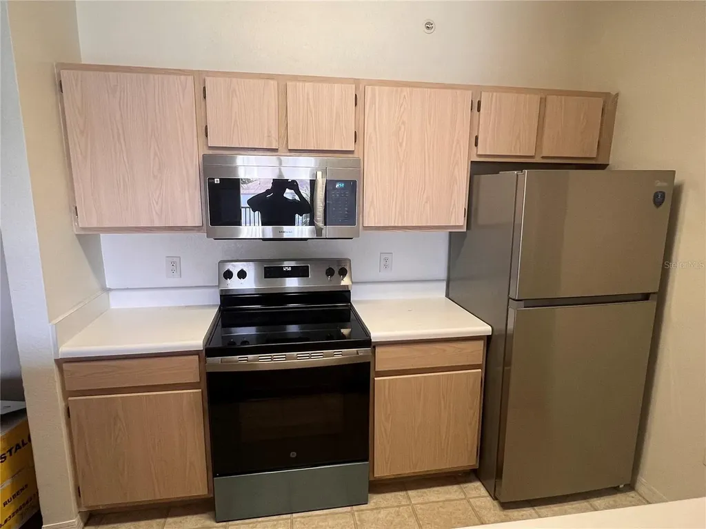 5459 Vineland Road Orlando FL 32811