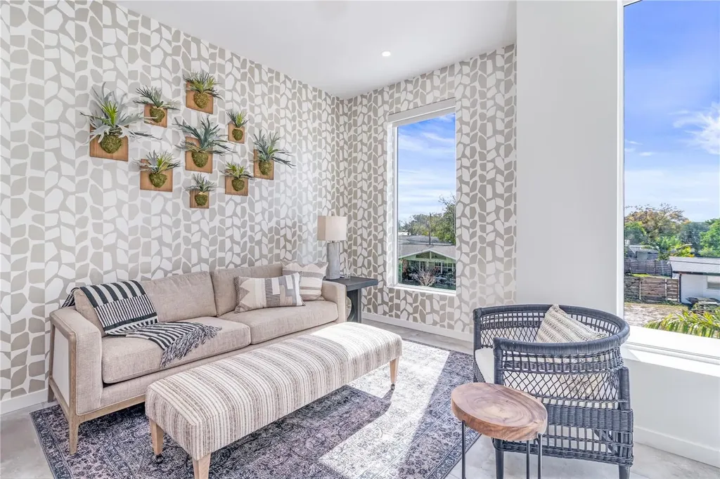 2585 Clematis Street Sarasota FL 34239