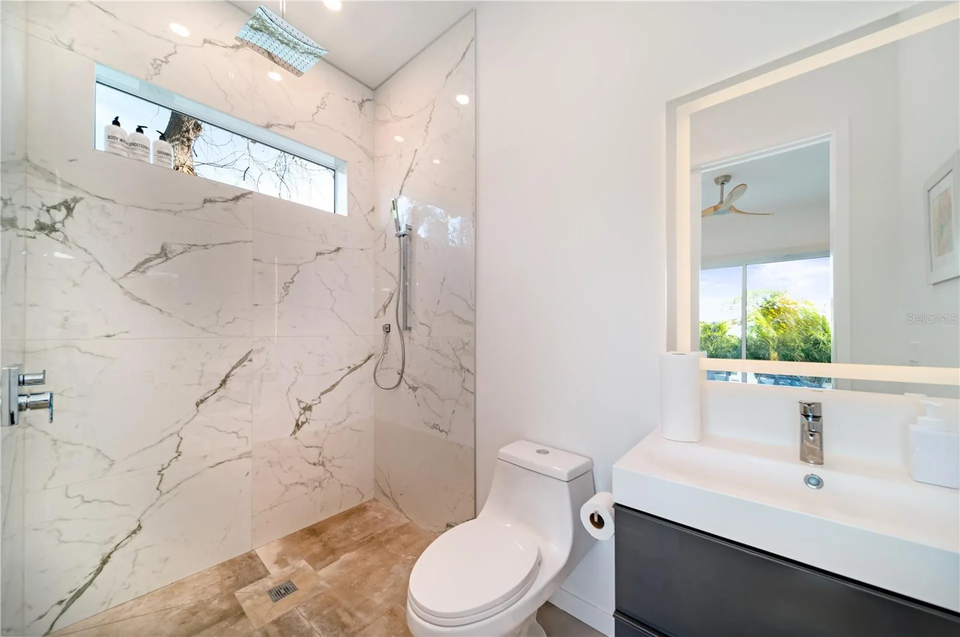 2585 Clematis Street Sarasota FL 34239