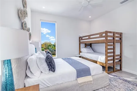 2585 Clematis Street Sarasota FL 34239